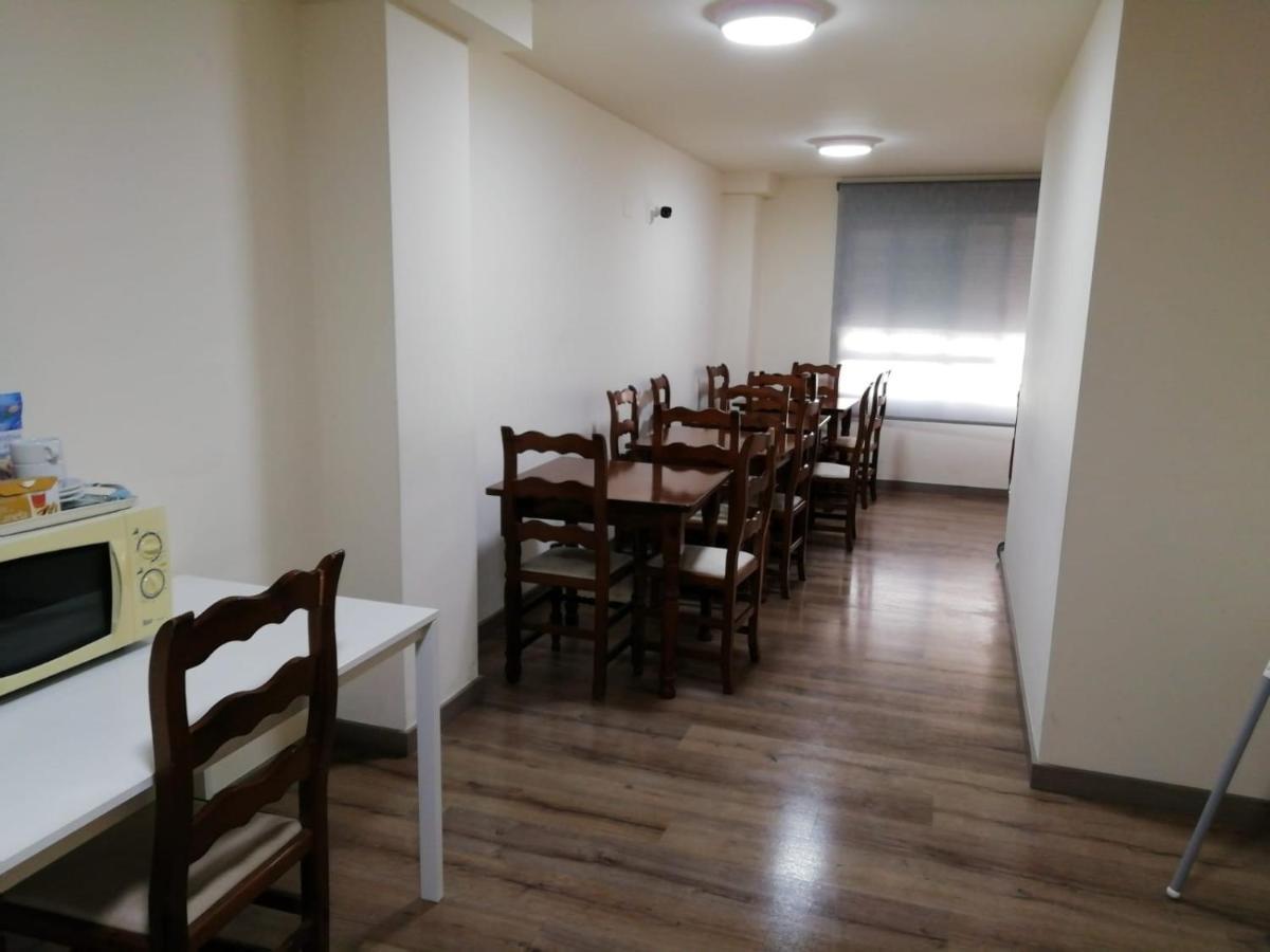 Europa House Village San Vicente Raspeig Exterior foto